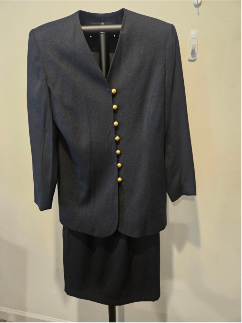 Women's Adolfo VTG 90s Petite Suit Jacket and Skirt Set, Size 4P, Black and Gold